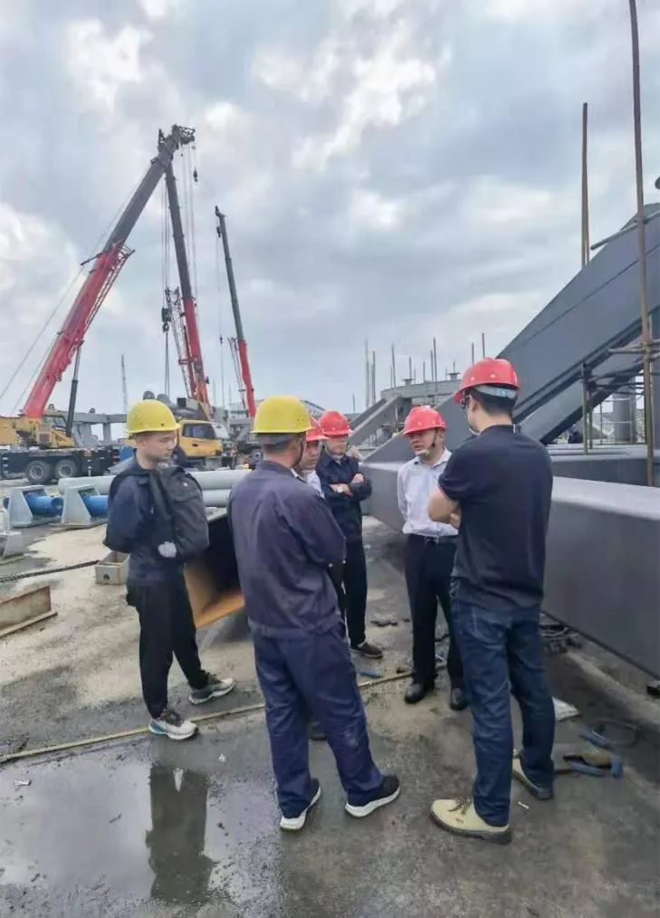 393416210874240ab5a04759c85753e5