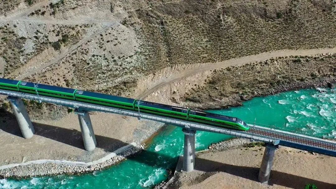 8ede0c7d16dea1082a892af0c2d7e55e