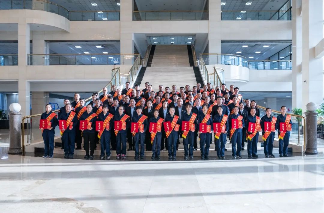 ee4a4ea45b054cf3fe505ea0a85d4357