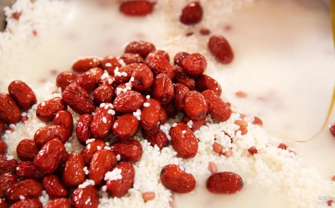 fda9e1f80e41b3bad1700b7f0ae0a892