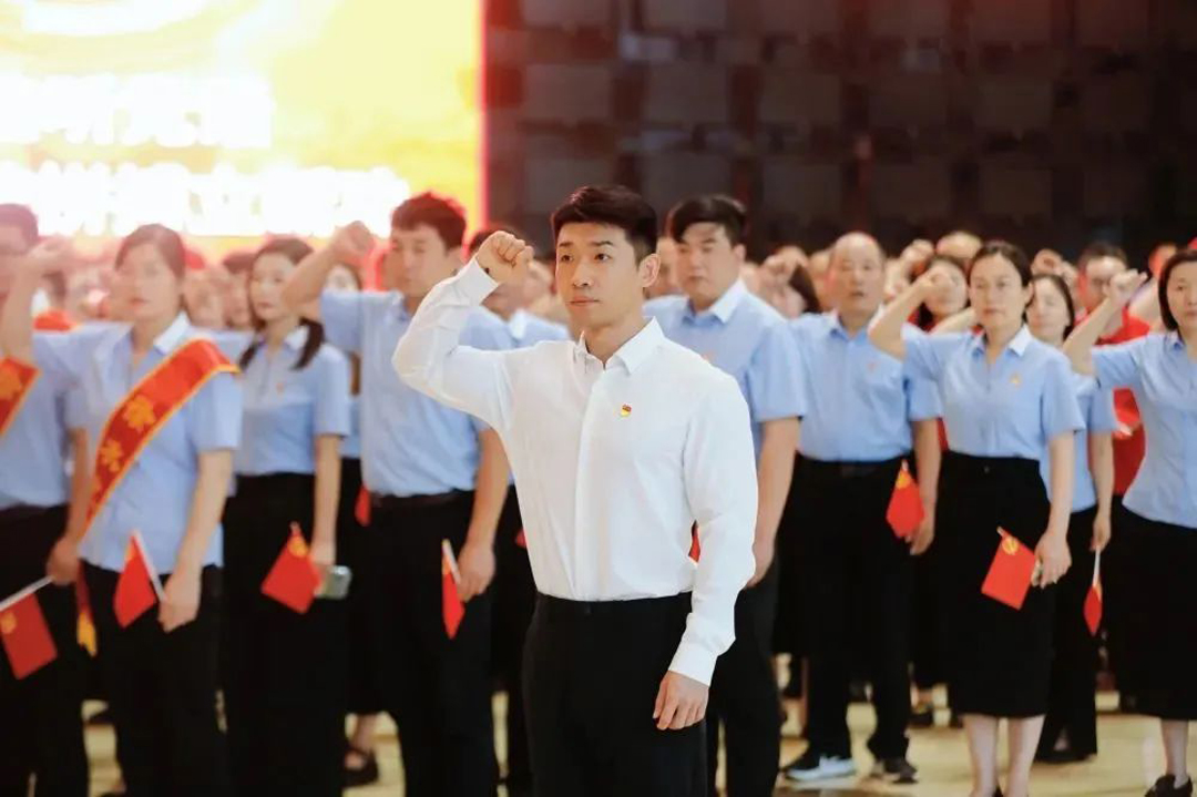 addc43bf3e99f5671b08b247b1b53215