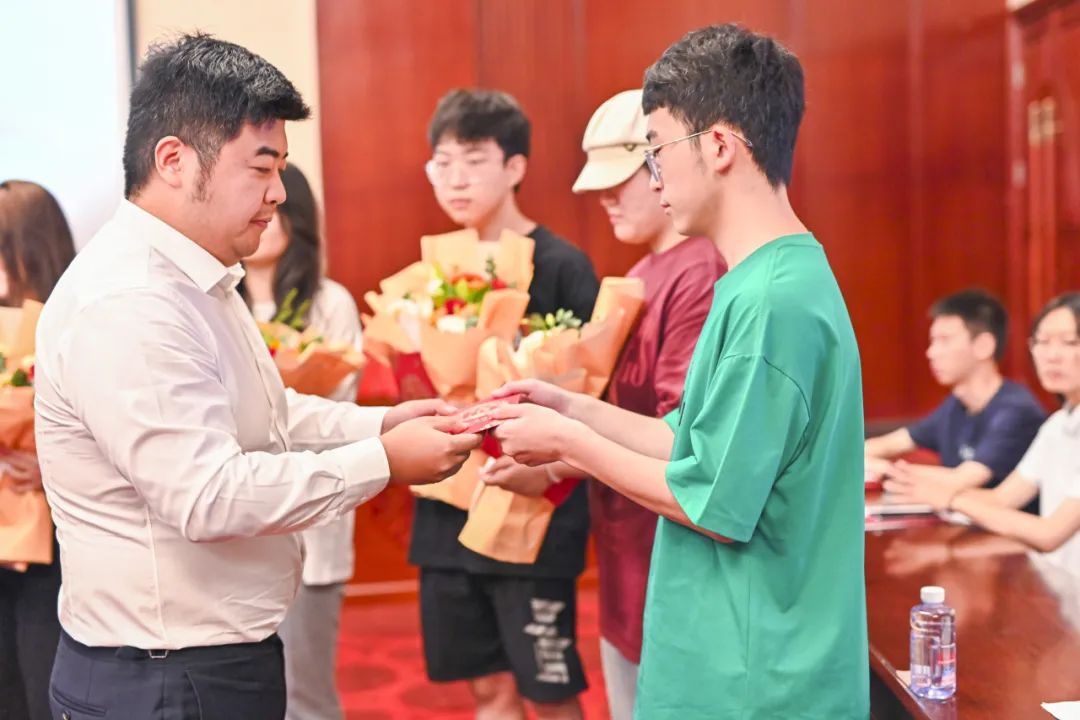 aef28f98c02ac2950181b7cc1415ed88