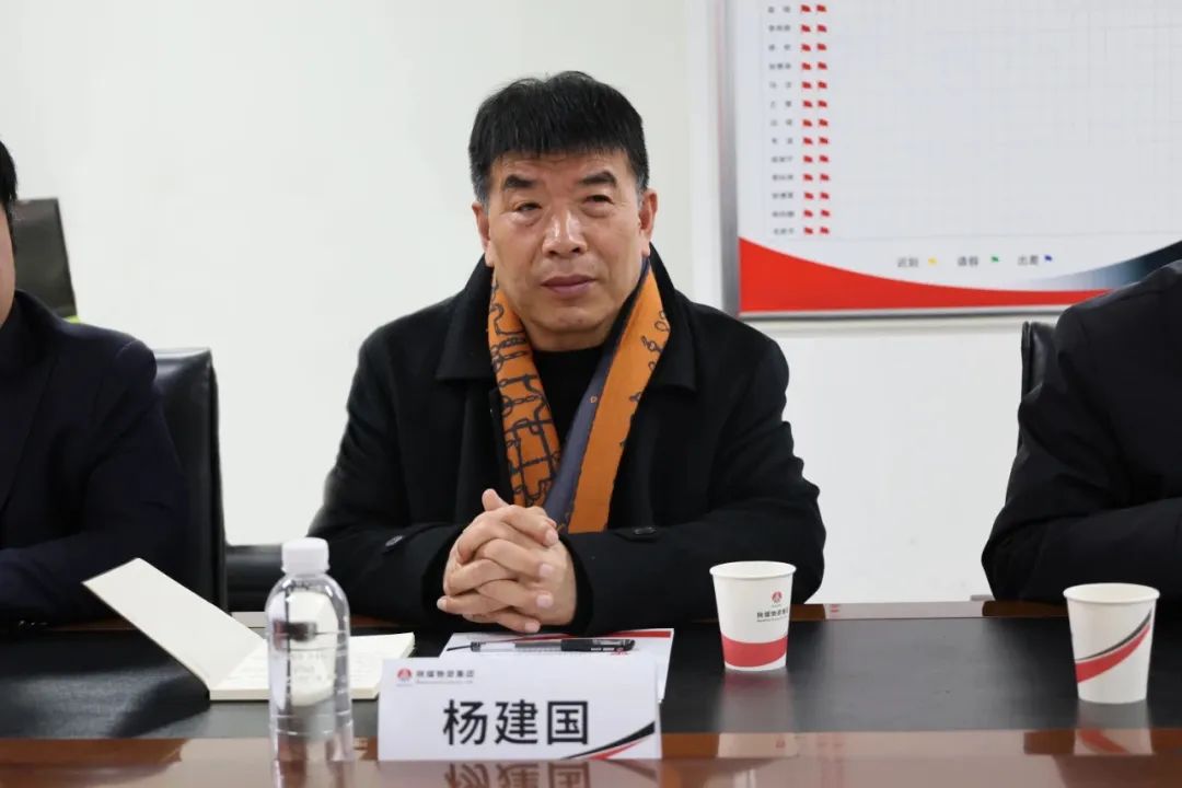 732d20df4370bb3f35824b1bfc56c327