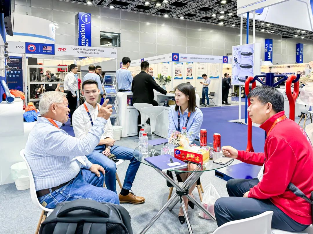 c6350517bbd83891f777245eebd8cb24