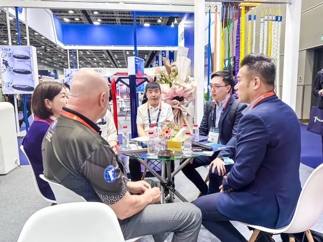 da299e3a0721ad7bbfb7d45856ebc60d