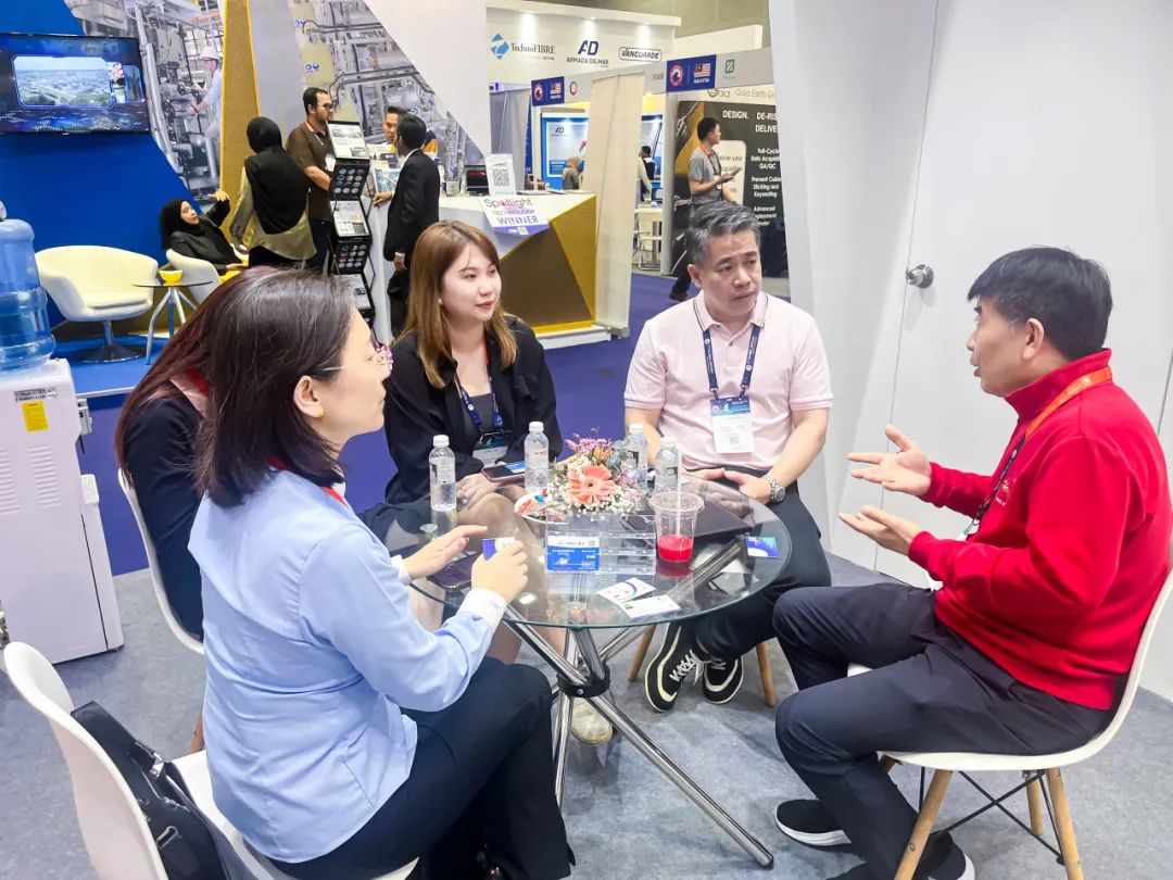 eb006d4a77217ebd1868a2ff02d84fb0