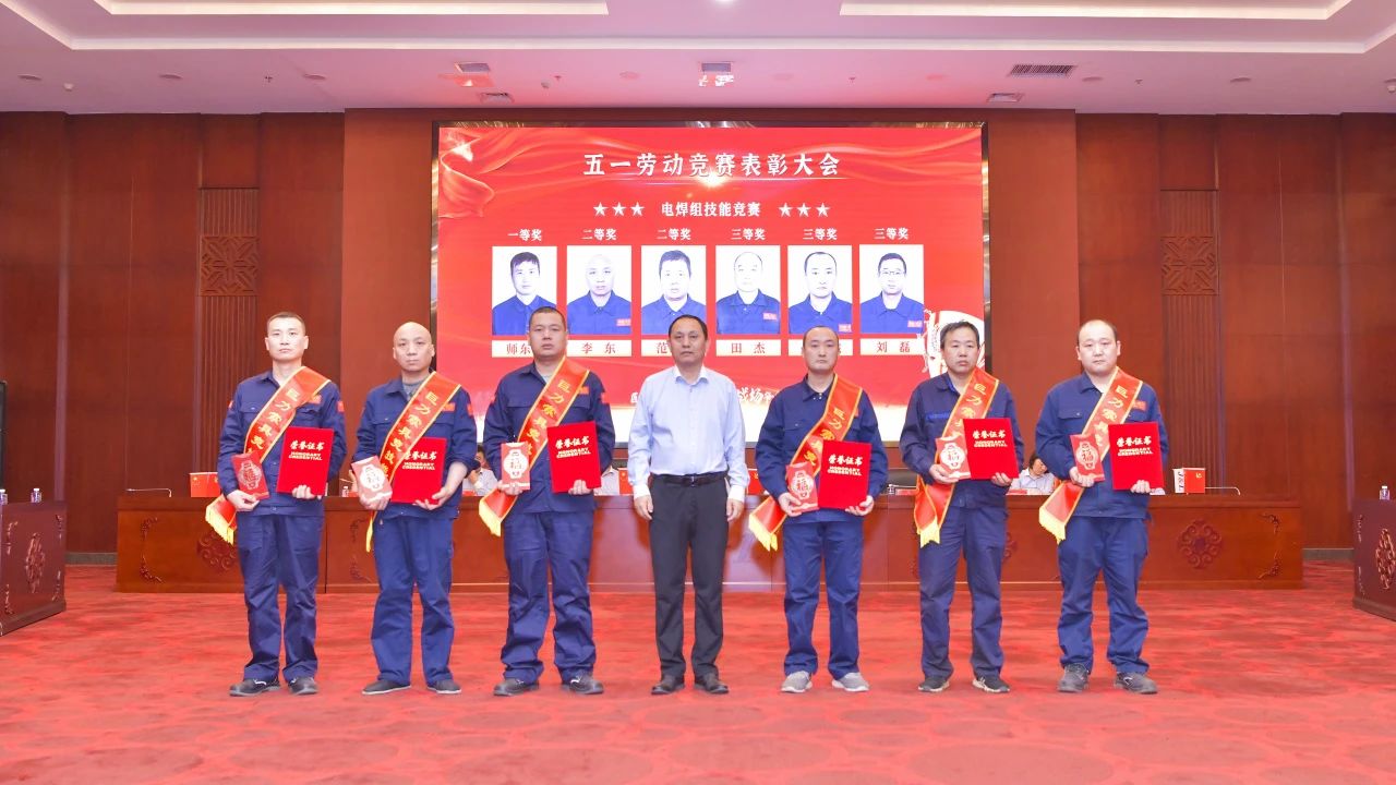 8fb16ae6eccc9339dfa763537e880f56