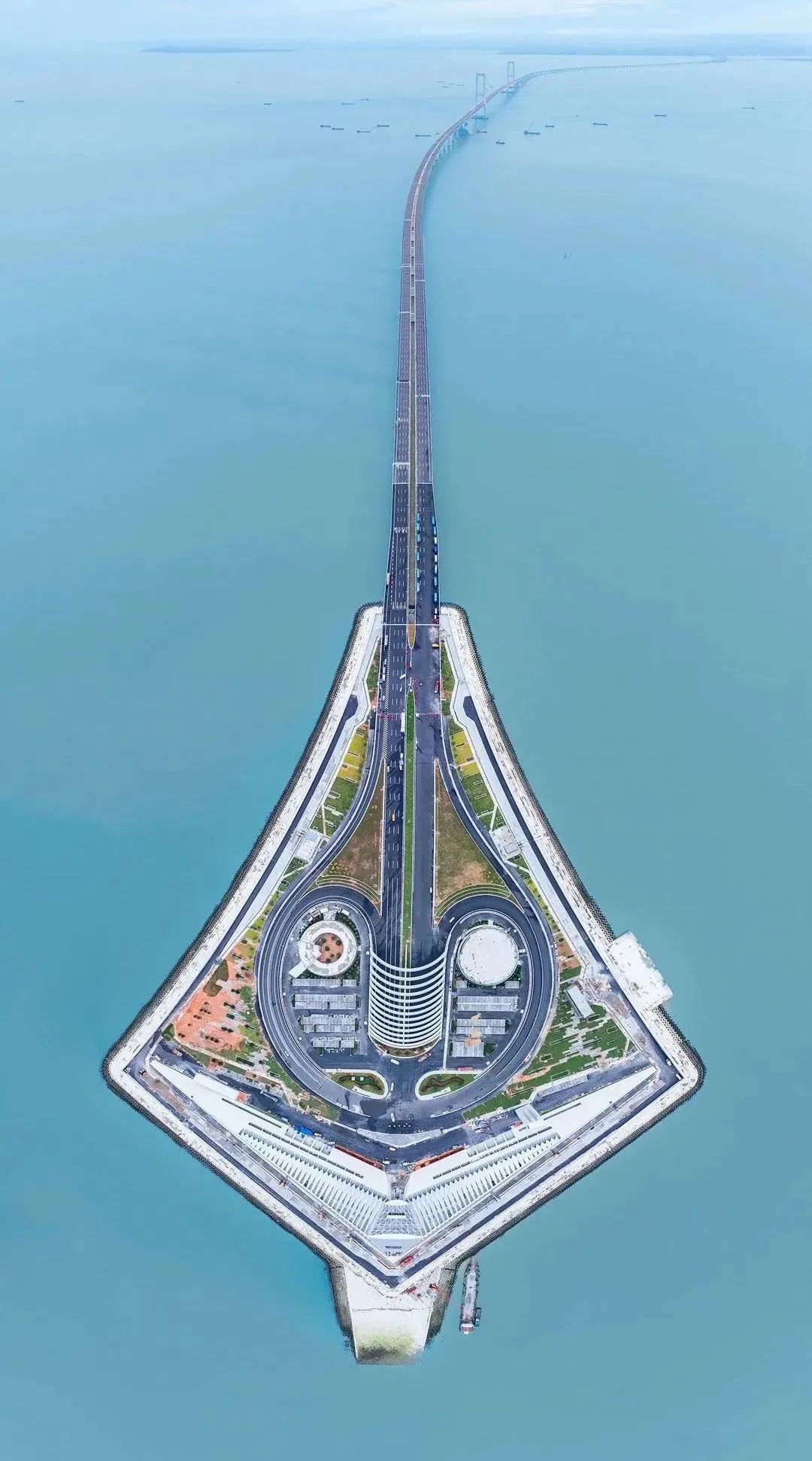 36e72bf5fdafeaeffc73f64a4f6b80b1