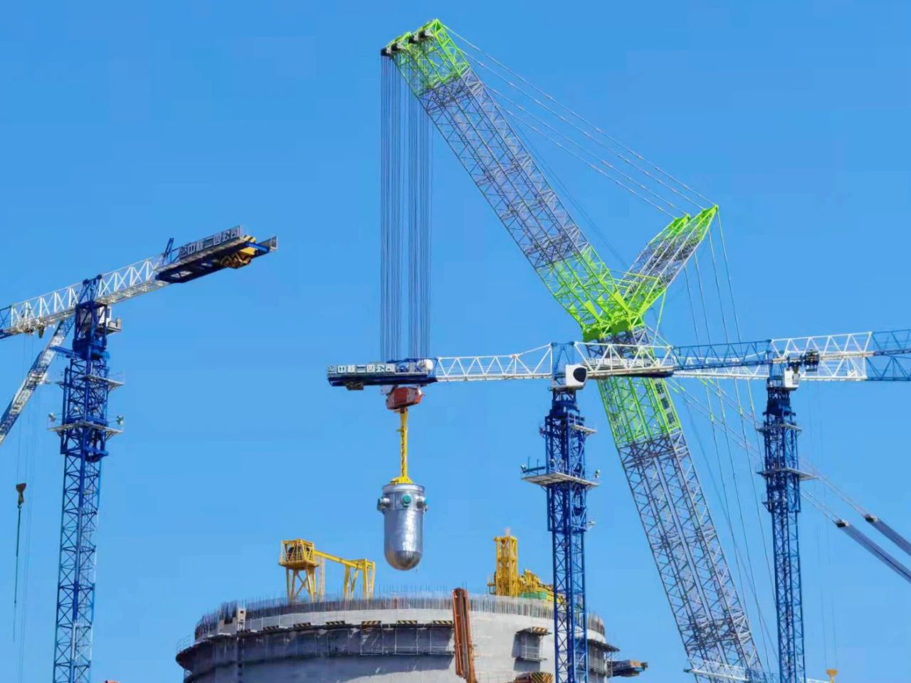 966bc66d8243a85a32d80a9c3c6e4706