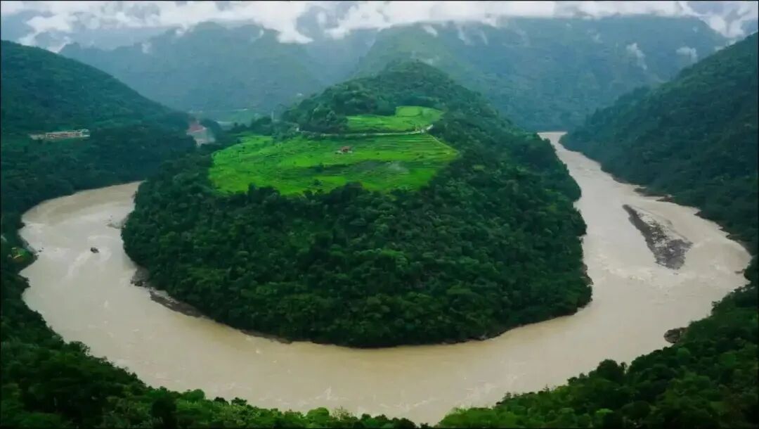 164fa7d23f8614f5a5a92fdbfa4e34b0