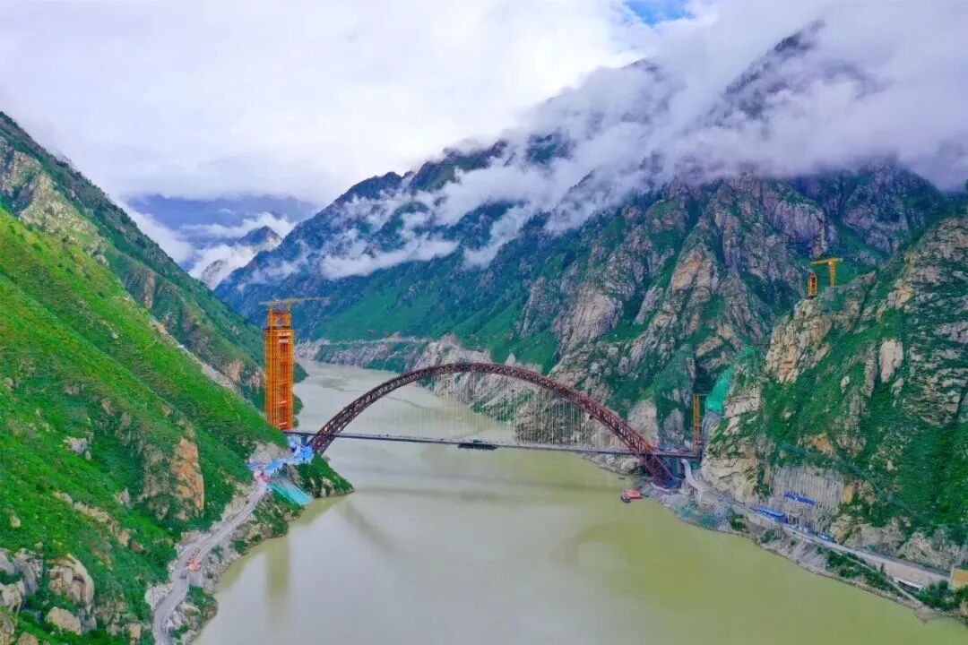 1b456cbb72cb42c0b84446c078ef5b02