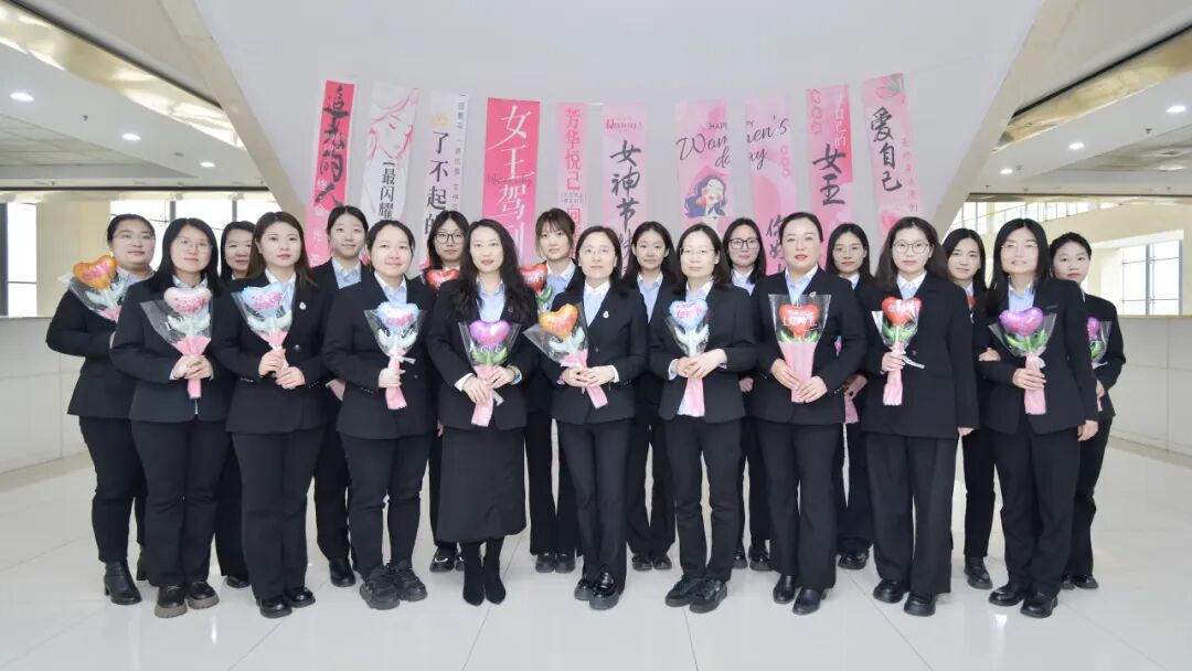 64b90567a3f24196eecbaeb7997b795c