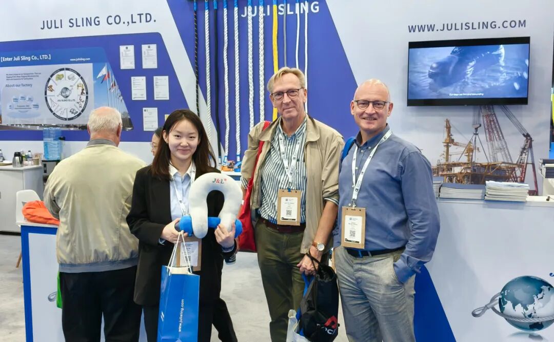 99754014de94cbf1cabaa43e8eeb9243