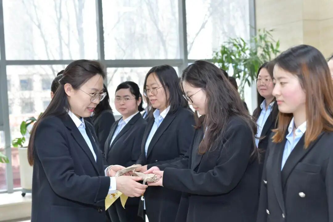 d498a9932a7a2f93c2a89a81851c32d1