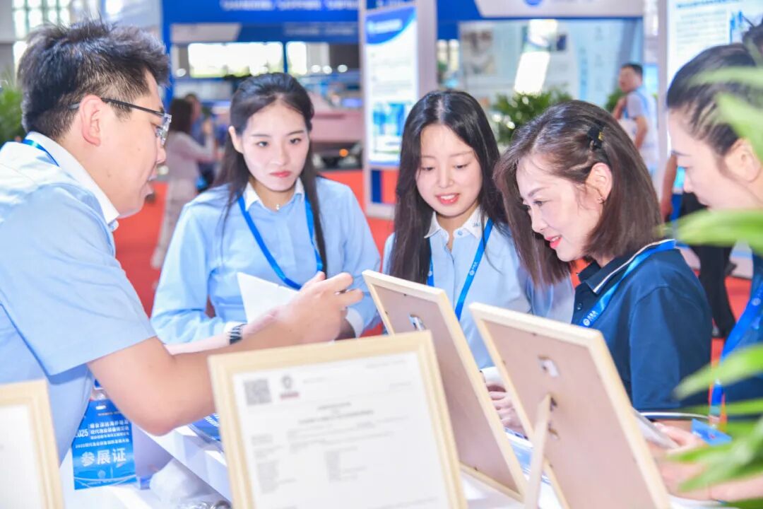 ef829127402ac792824acdb95b768702