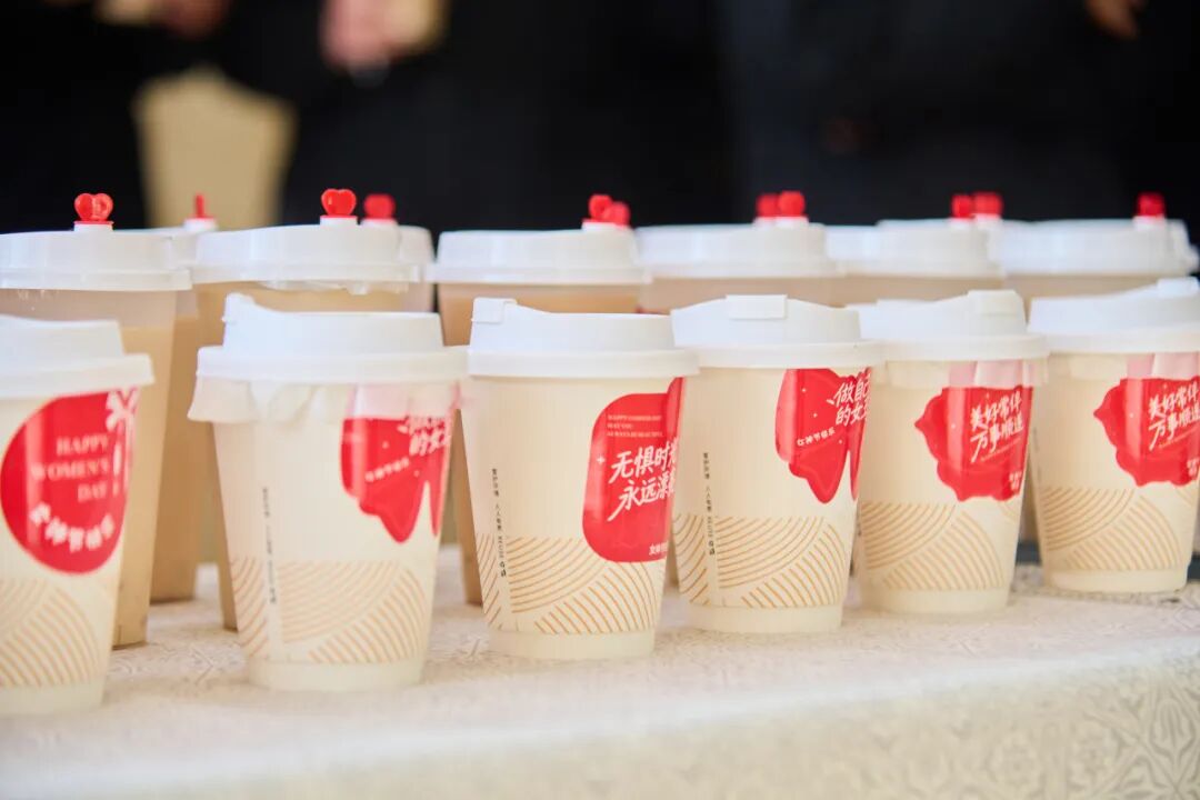 682be5bf75f23aee47618a782f05e74b